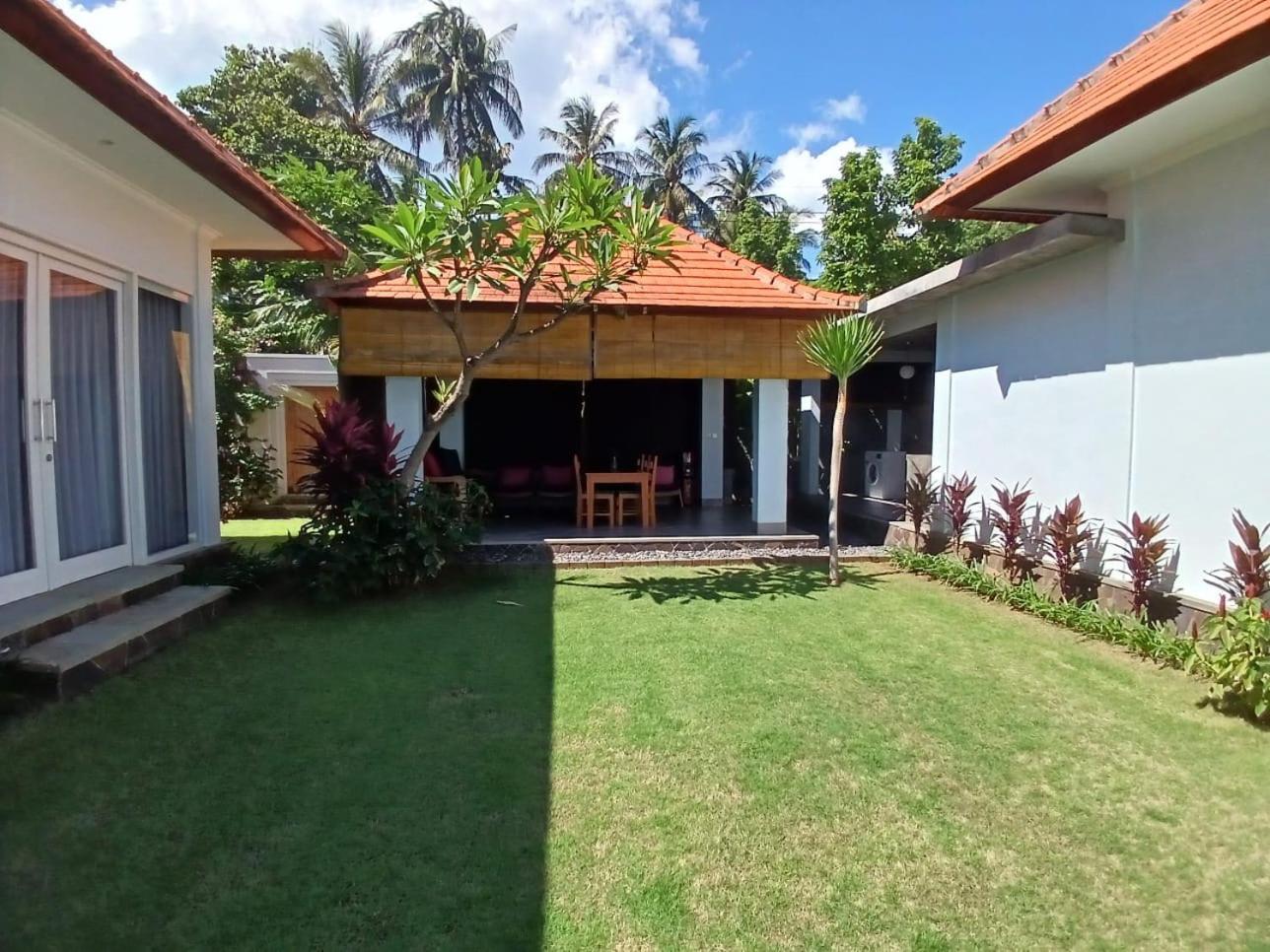 Mojito Beach Villas Kubutambahan  エクステリア 写真